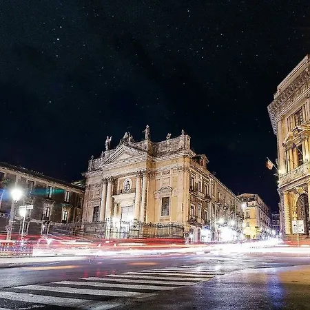 Stesicoro Inhabit - Center Pensionat CTA