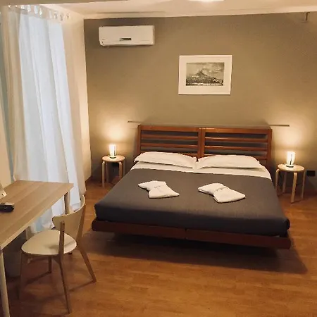 Stesicoro Inhabit - Center Pensionat 3*