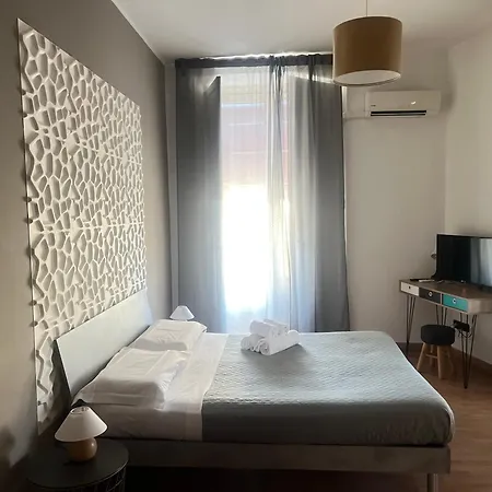 Stesicoro Inhabit 3*